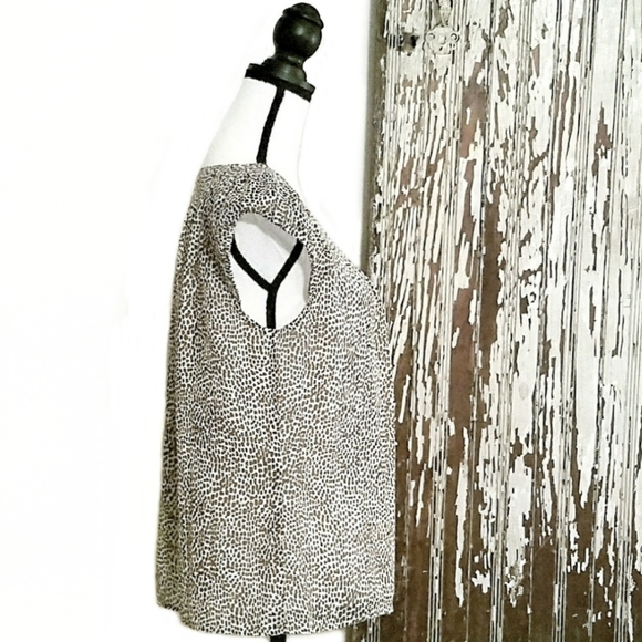 Anne Klein Blouse Brown Animal Print Size M - Picture 5 of 11